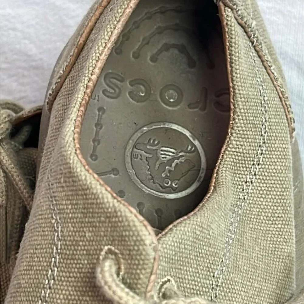Crocs Men's Khaki‎ Canvas Lace Up Oxfords SZ 9M Office Casual Hipster Comfort